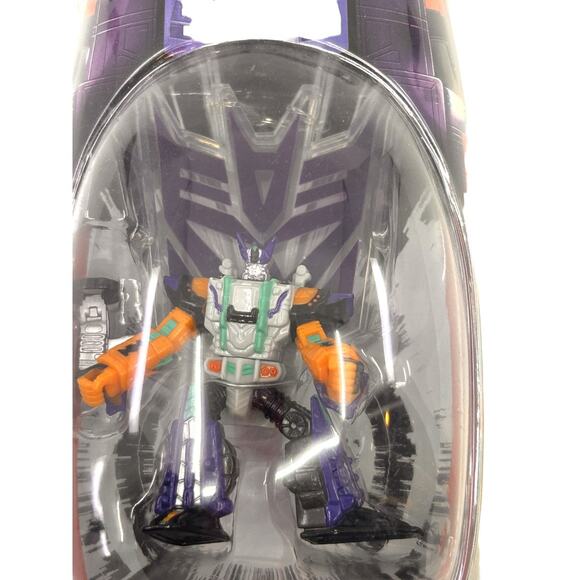 Megatron Hasbro Titanium Series Die Cast Transformer 2006 Action Figure Toy *NEW - Picture 2 of 6